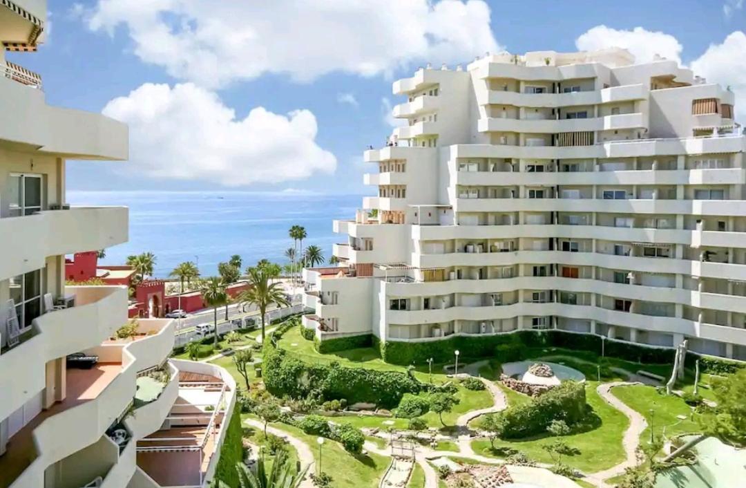 El Estudio De La Playa Benalbeach Holidays Paradise Benalmádena Dış mekan fotoğraf